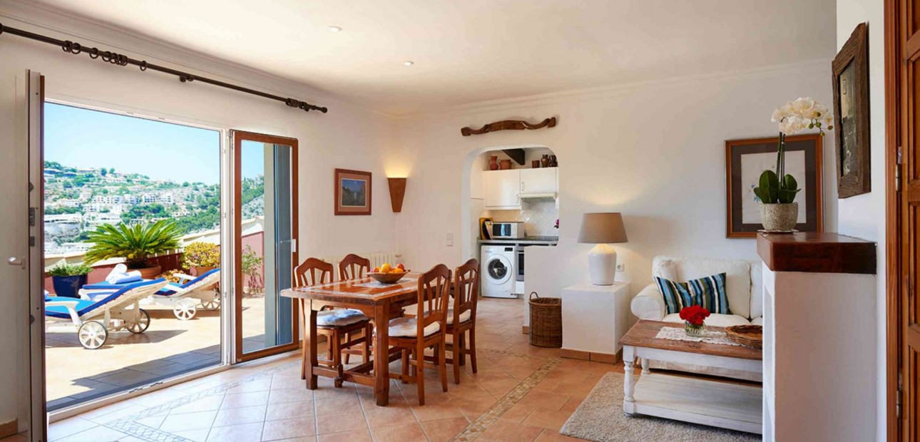 Herverkoop - Villa -
Port d'Andratx - Andratx