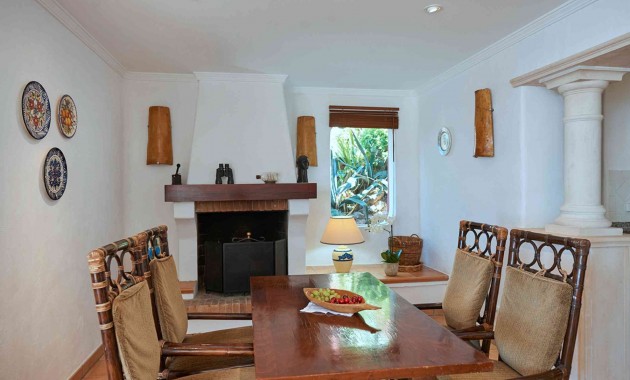 Herverkoop - Villa -
Port d'Andratx - Andratx