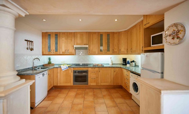 Herverkoop - Villa -
Port d'Andratx - Andratx