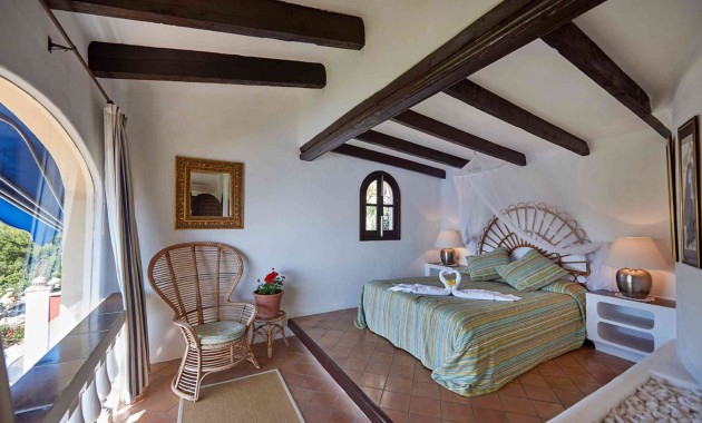 Herverkoop - Villa -
Port d'Andratx - Andratx