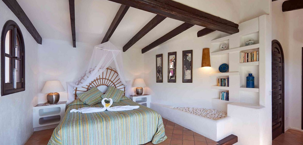 Herverkoop - Villa -
Port d'Andratx - Andratx