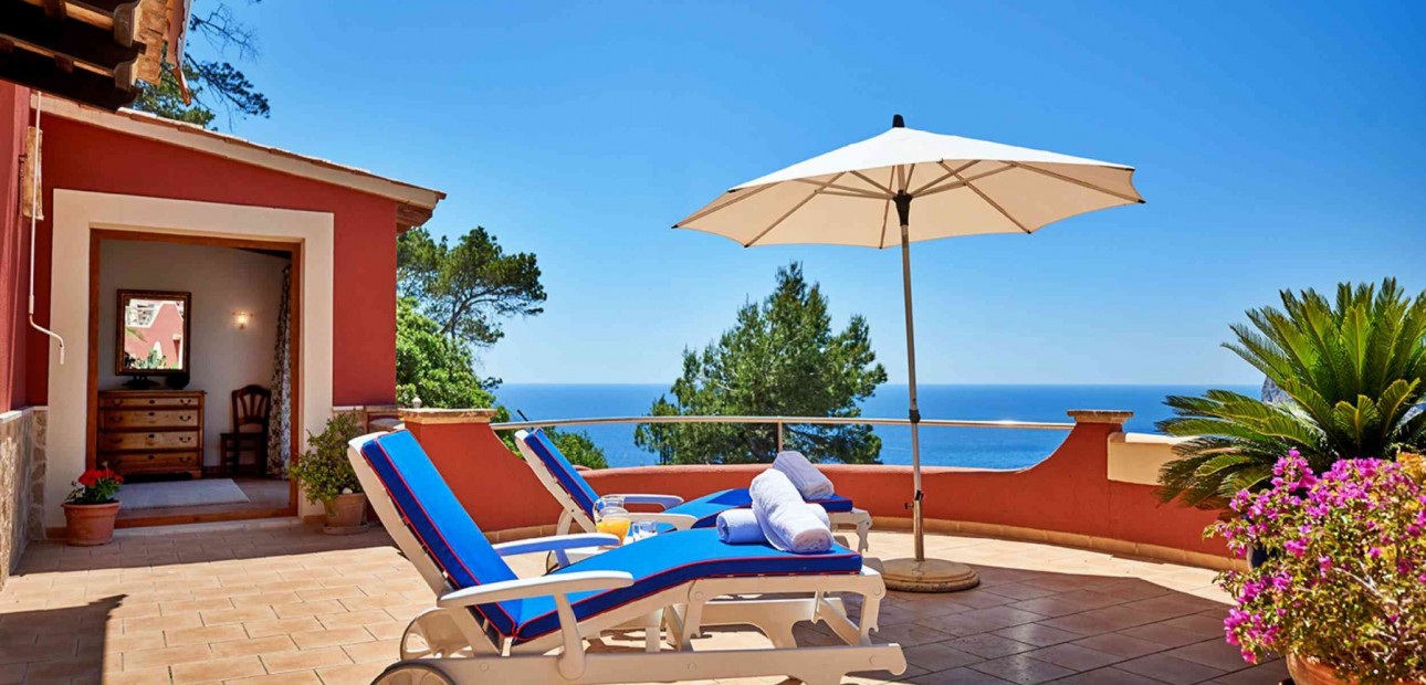 Herverkoop - Villa -
Port d'Andratx - Andratx