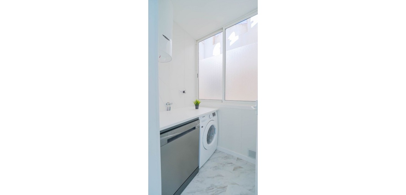 Herverkoop - 1. Apartment / flat -
Orihuela Costa - Playa Flamenca