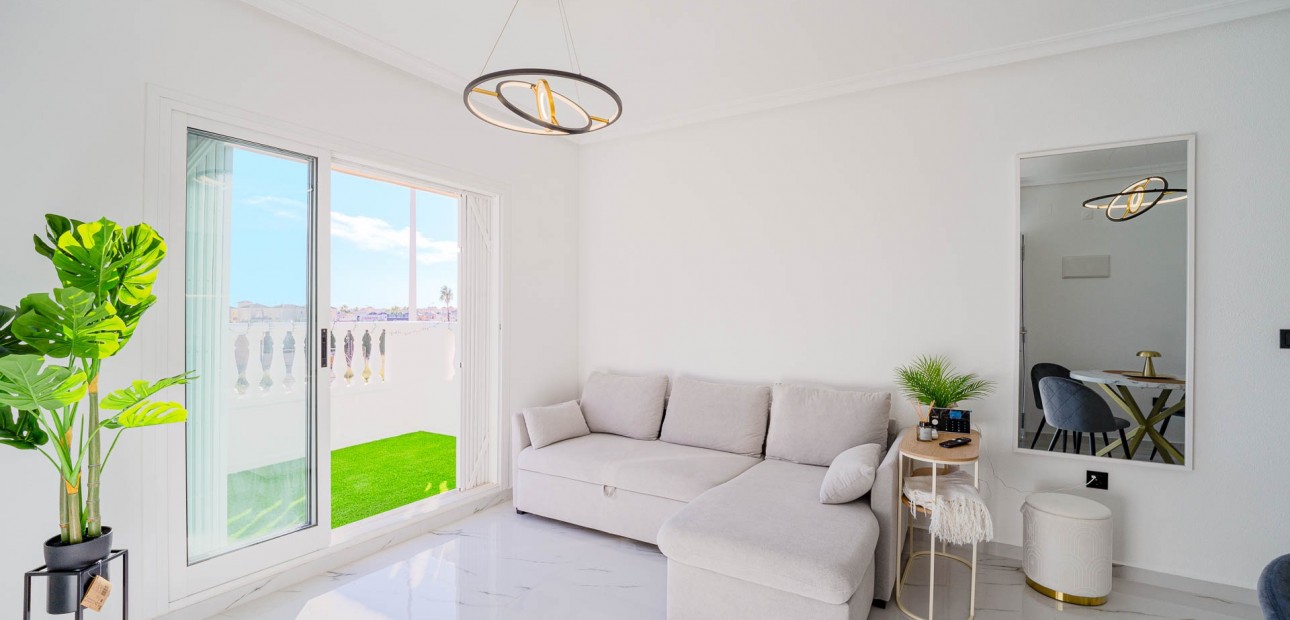 Herverkoop - 1. Apartment / flat -
Orihuela Costa - Playa Flamenca