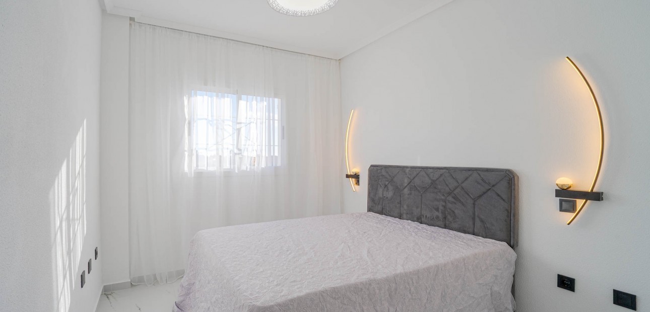 Herverkoop - 1. Apartment / flat -
Orihuela Costa - Playa Flamenca