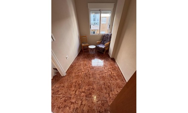 Sale - Apartment / flat -
Torrevieja - torrevieja