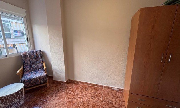 Sale - Apartment / flat -
Torrevieja - torrevieja