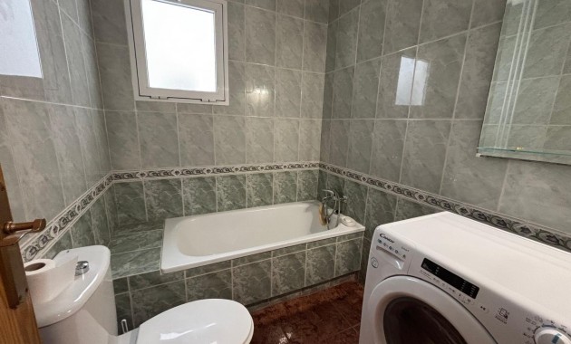 Sale - Apartment / flat -
Torrevieja - torrevieja