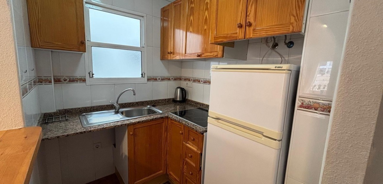 Sale - Apartment / flat -
Torrevieja - torrevieja