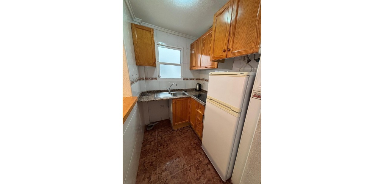 Sale - Apartment / flat -
Torrevieja - torrevieja