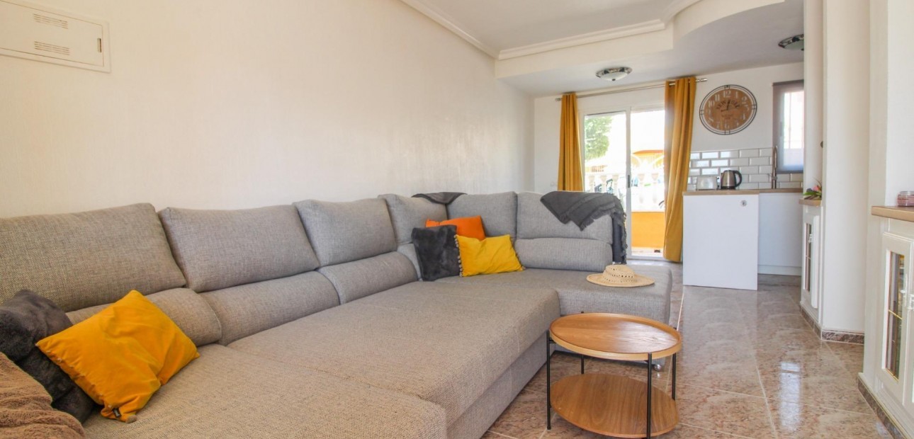 Herverkoop - Terraced house -
Orihuela Costa - Cabo Roig