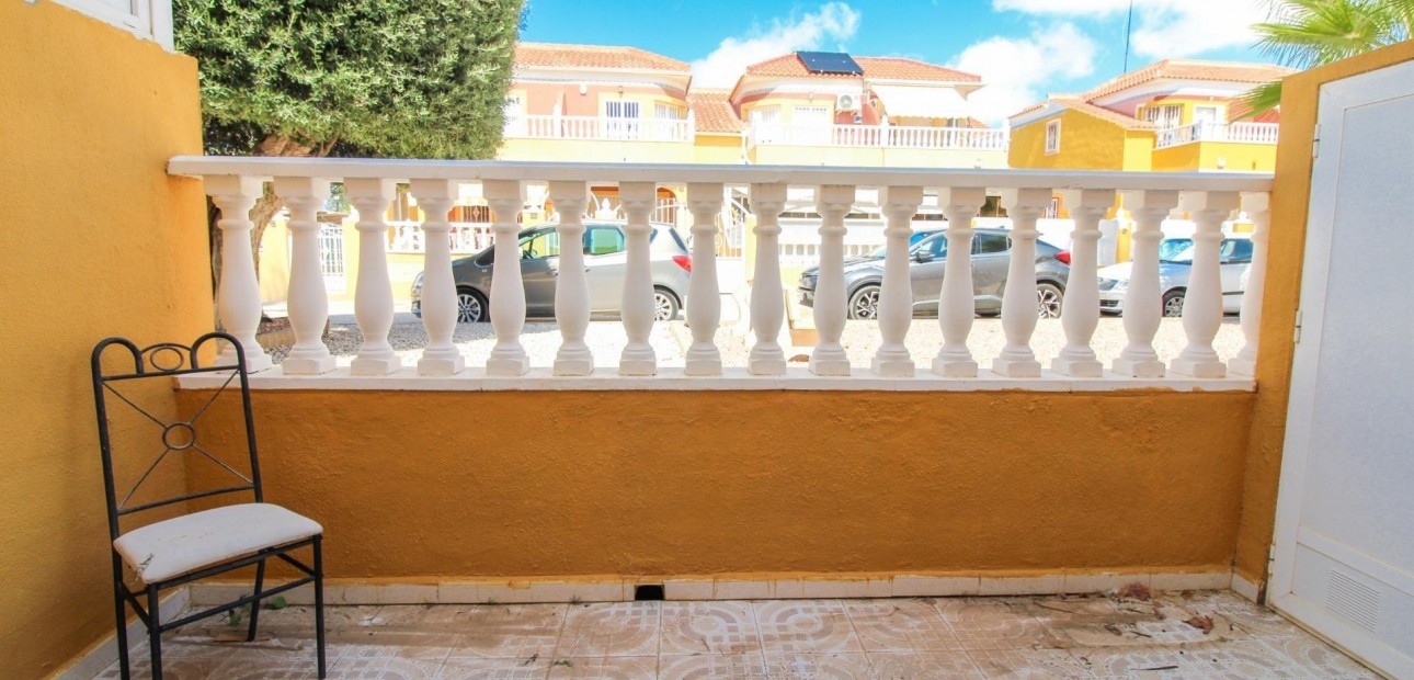 Herverkoop - Terraced house -
Orihuela Costa - Cabo Roig