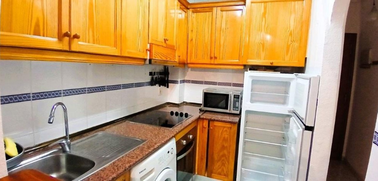 Herverkoop - Appartement / flat -
Torrevieja - Playa del cura