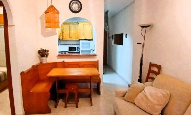 Herverkoop - Appartement / flat -
Torrevieja - Playa del cura