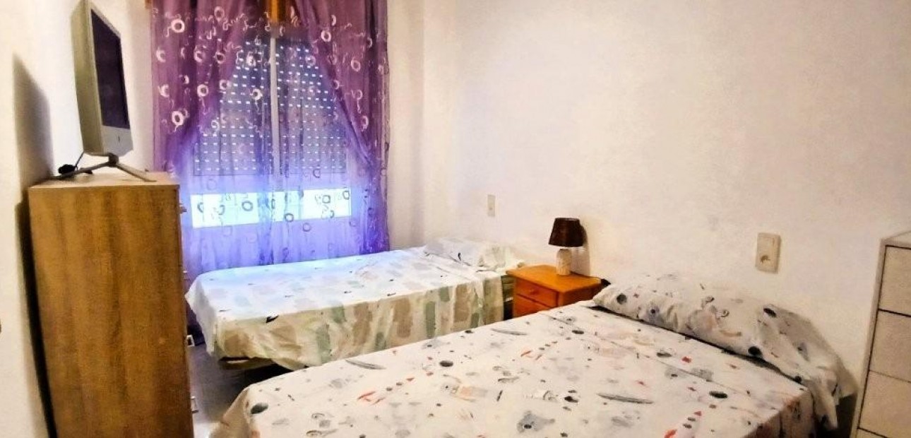 Herverkoop - Appartement / flat -
Torrevieja - Playa del cura