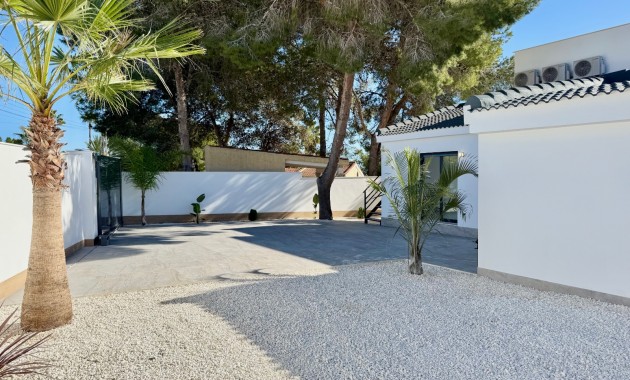 Herverkoop - Detached Villa -
Ciudad Quesada - Ciudad Quesada - Town