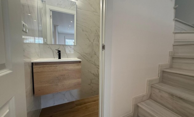 Herverkoop - duplex -
Torrevieja - Aguas Nuevas