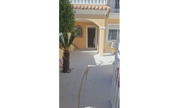 Herverkoop - duplex -
Torrevieja - Aguas Nuevas