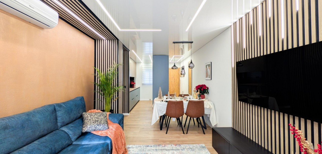 Herverkoop - Appartement / flat -
Torrevieja - Parque de las Naciones