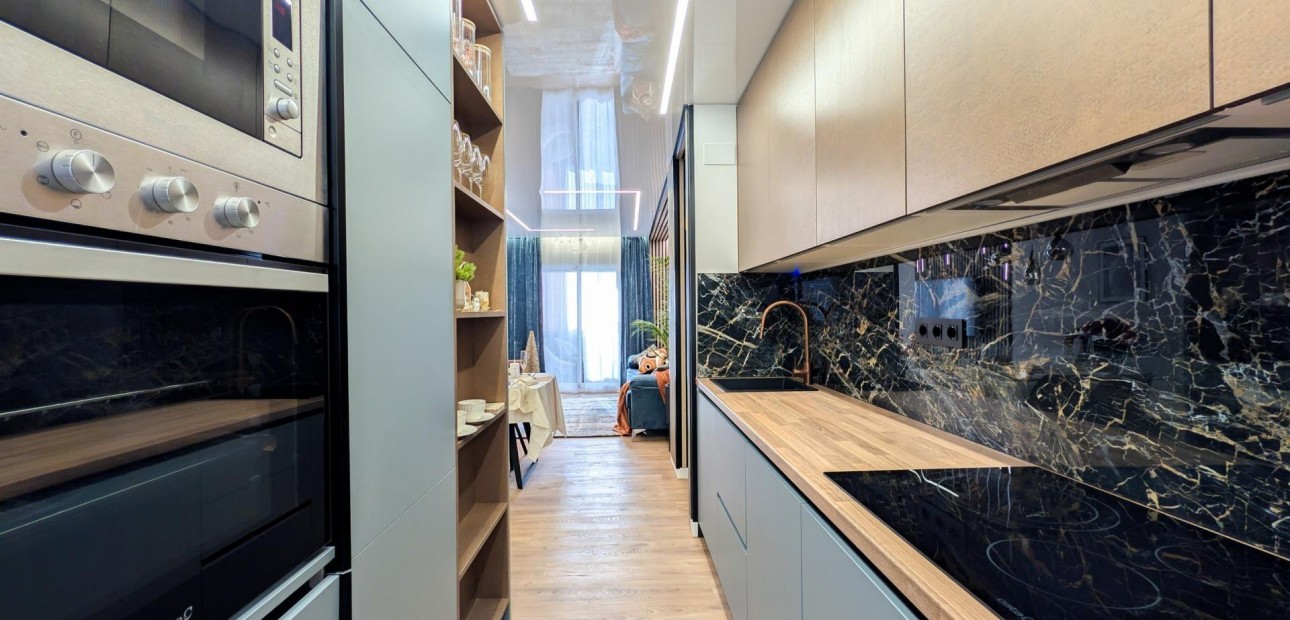 Herverkoop - Appartement / flat -
Torrevieja - Parque de las Naciones