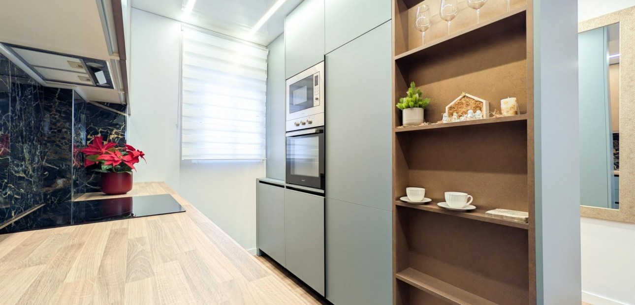 Herverkoop - Appartement / flat -
Torrevieja - Parque de las Naciones