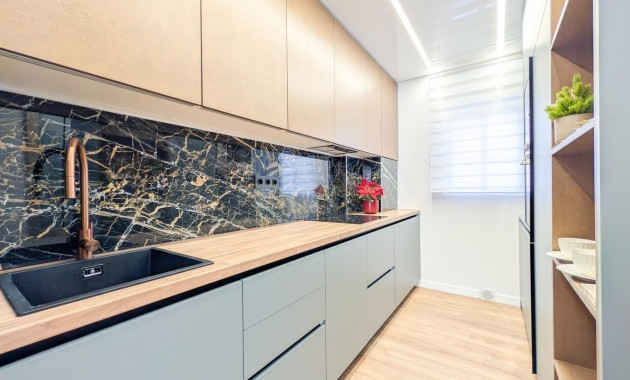 Herverkoop - Appartement / flat -
Torrevieja - Parque de las Naciones