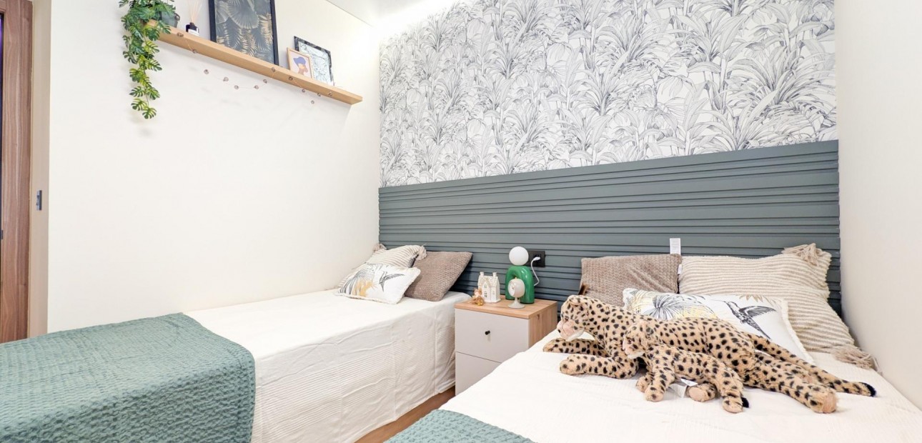 Herverkoop - Appartement / flat -
Torrevieja - Parque de las Naciones