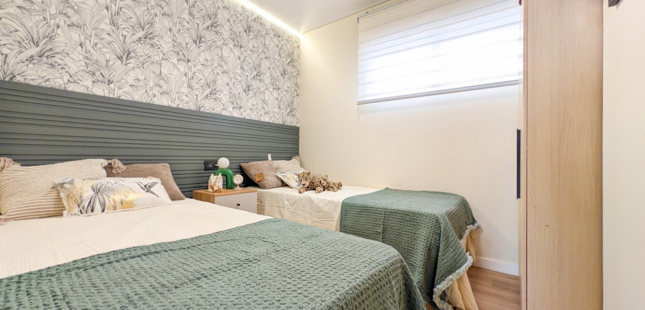 Herverkoop - Appartement / flat -
Torrevieja - Parque de las Naciones