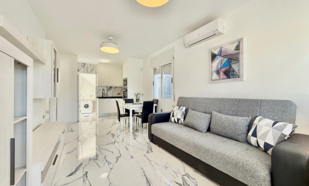 Herverkoop - Semi Detached Villa -
Torrevieja - El Chaparral