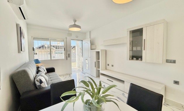 Herverkoop - Semi Detached Villa -
Torrevieja - El Chaparral