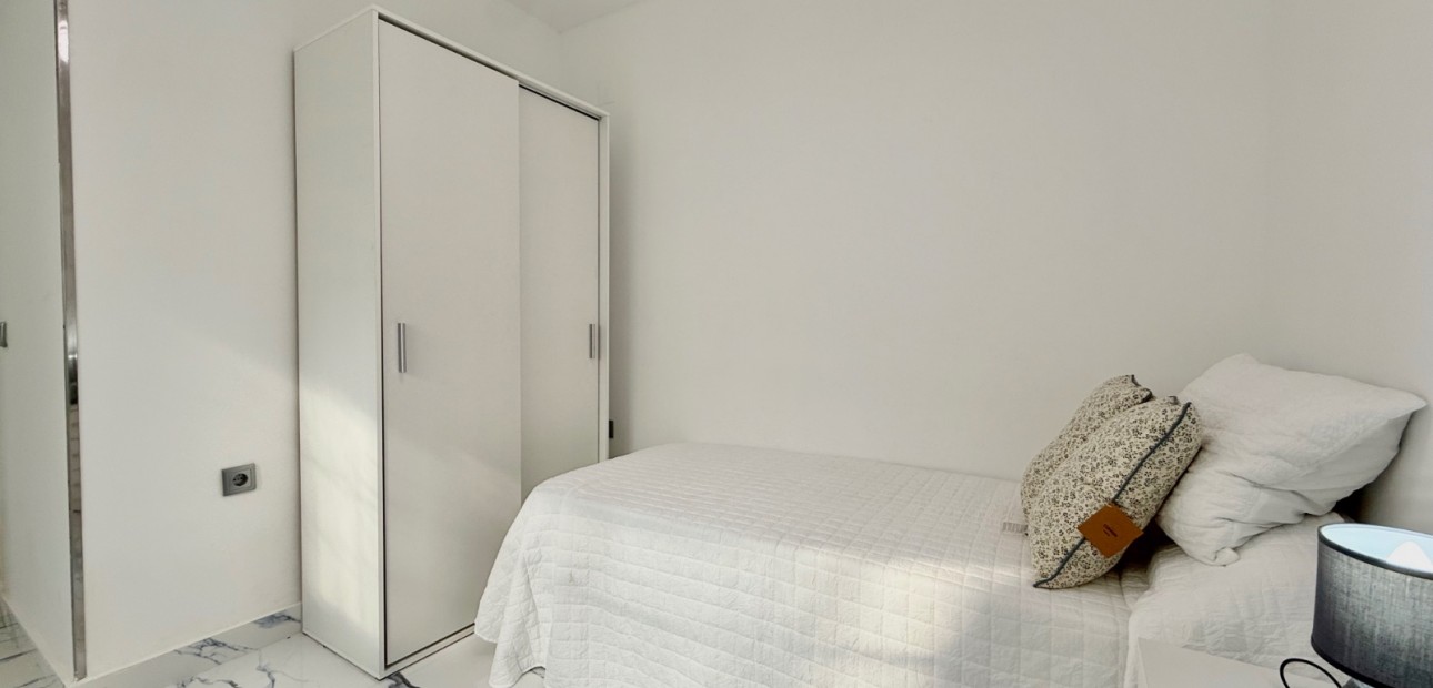 Herverkoop - Semi Detached Villa -
Torrevieja - El Chaparral