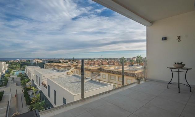 Herverkoop - Apartment - Penthouse -
Orihuela Costa - Playa Flamenca