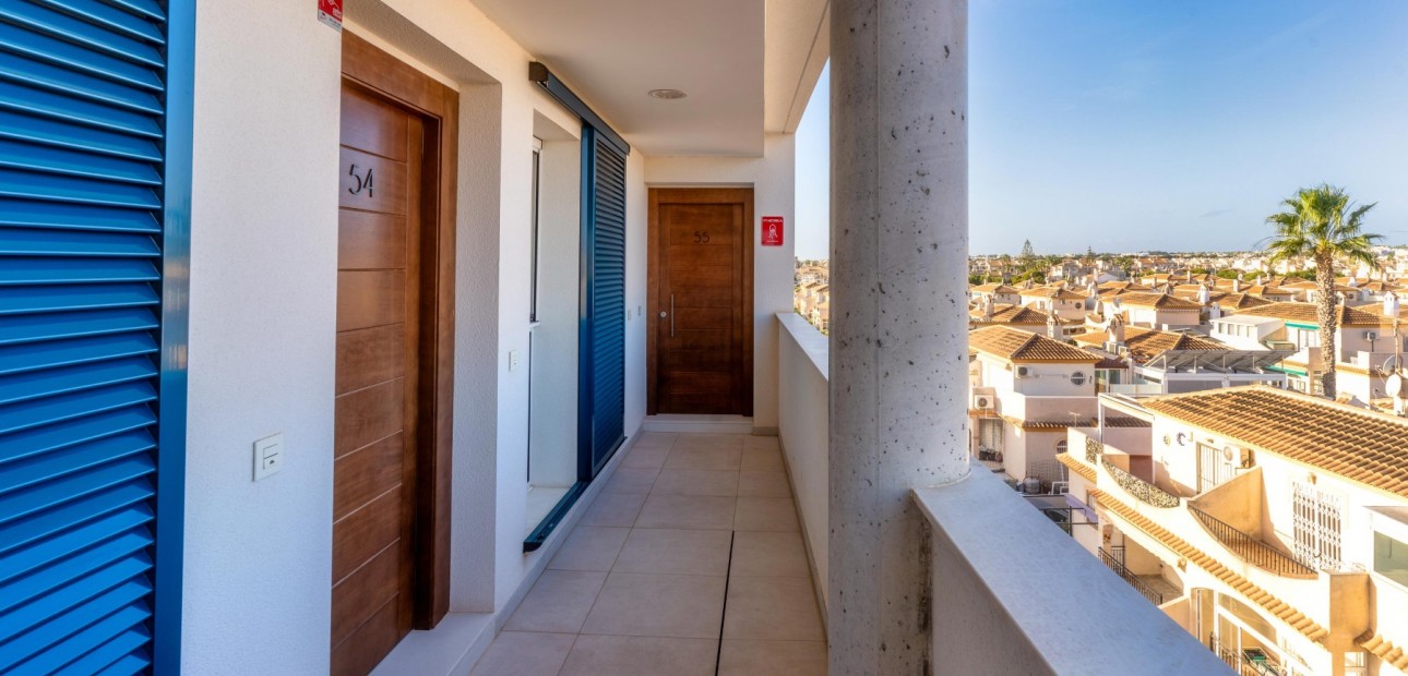 Herverkoop - Apartment - Penthouse -
Orihuela Costa - Playa Flamenca