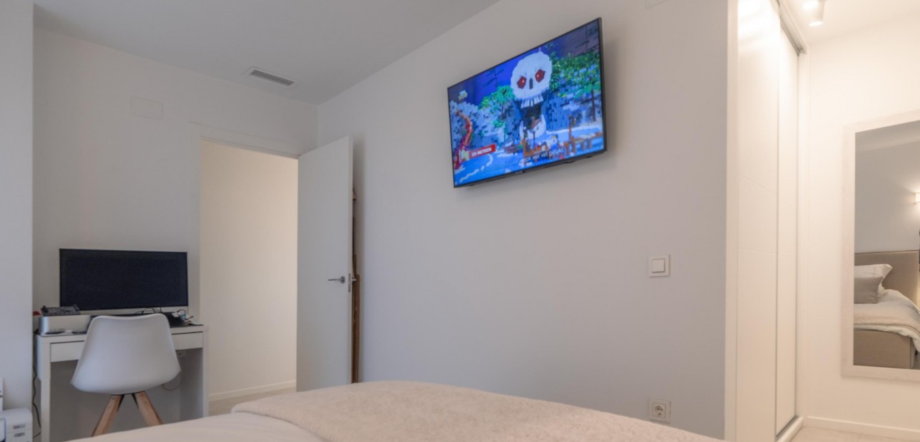 Herverkoop - Apartment - Penthouse -
Orihuela Costa - Playa Flamenca