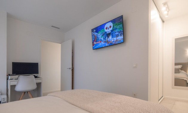 Herverkoop - Apartment - Penthouse -
Orihuela Costa - Playa Flamenca