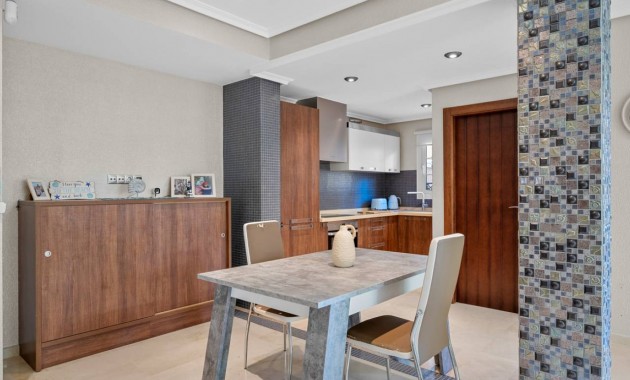 Herverkoop - Appartement / flat -
Cabo Roig