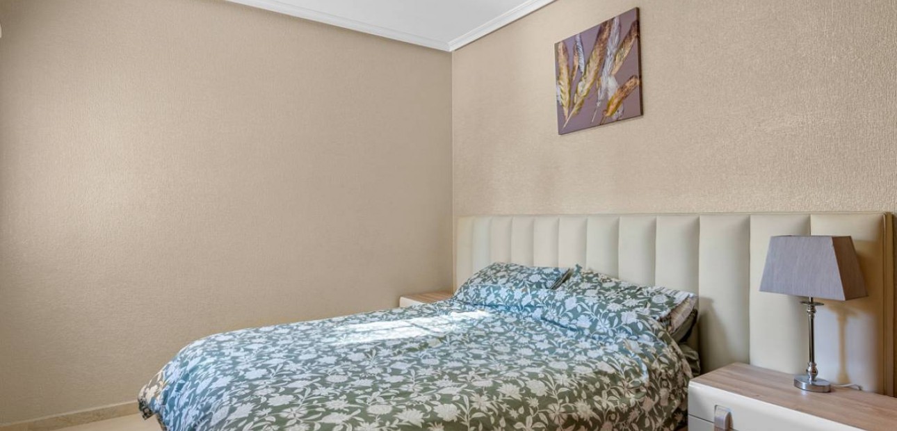 Herverkoop - Appartement / flat -
Cabo Roig