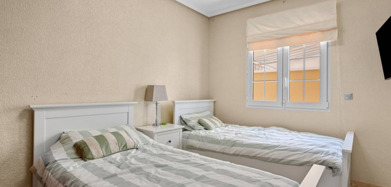 Herverkoop - Appartement / flat -
Cabo Roig