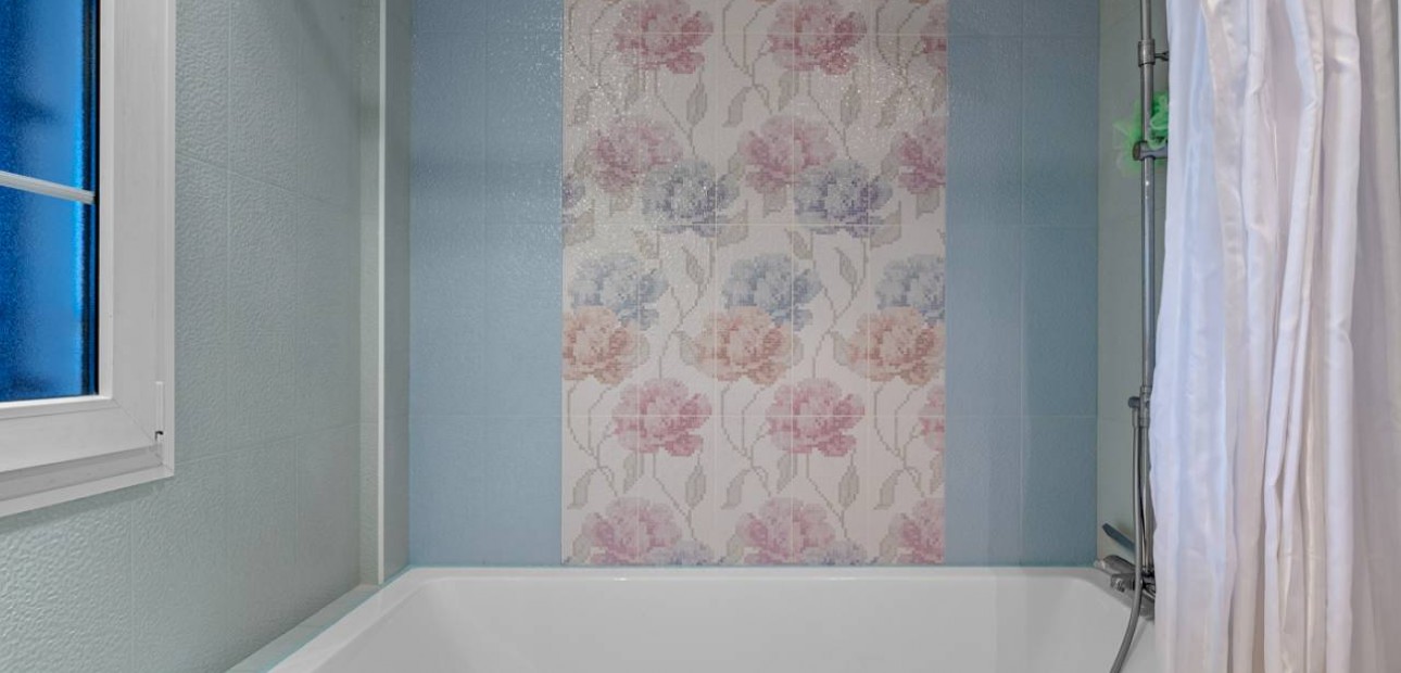 Herverkoop - Appartement / flat -
Cabo Roig