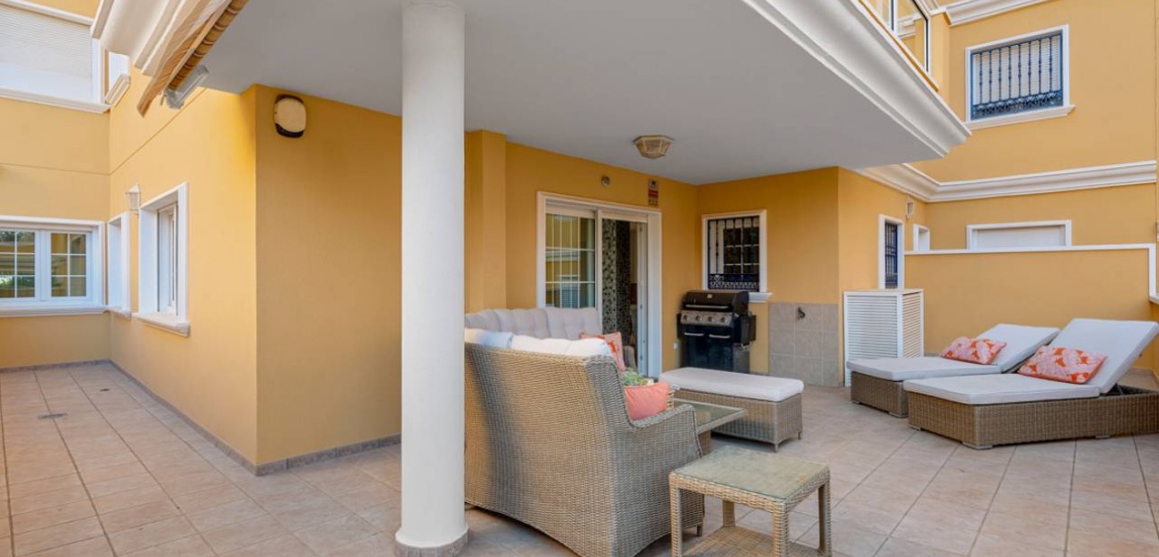 Herverkoop - Appartement / flat -
Cabo Roig