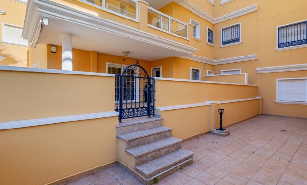 Herverkoop - Appartement / flat -
Cabo Roig