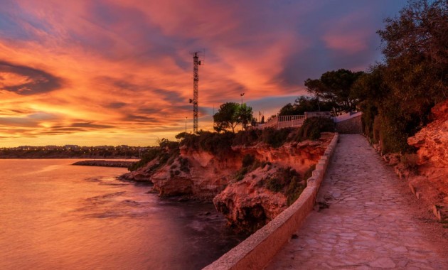 Herverkoop - Appartement / flat -
Cabo Roig