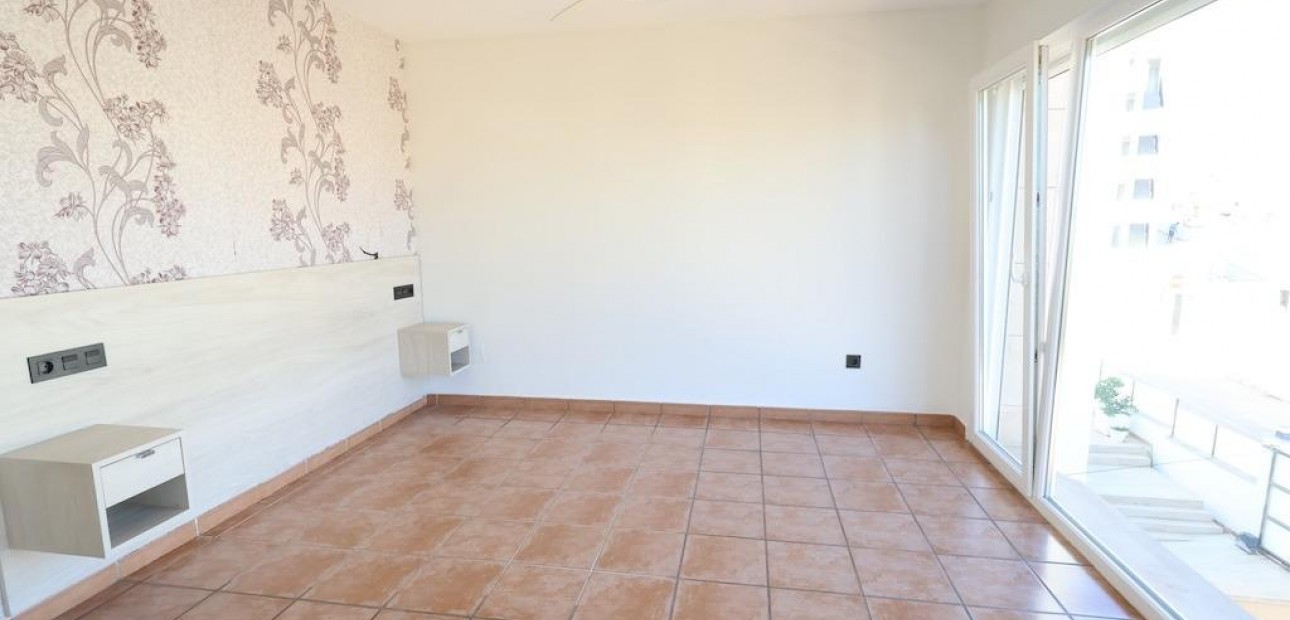 Herverkoop - Villa -
Orihuela Costa - Villamartín-Las Filipinas