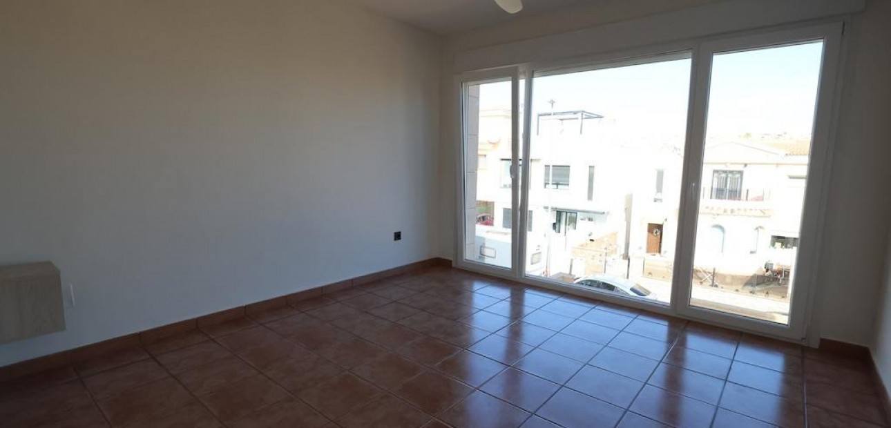 Herverkoop - Villa -
Orihuela Costa - Villamartín-Las Filipinas