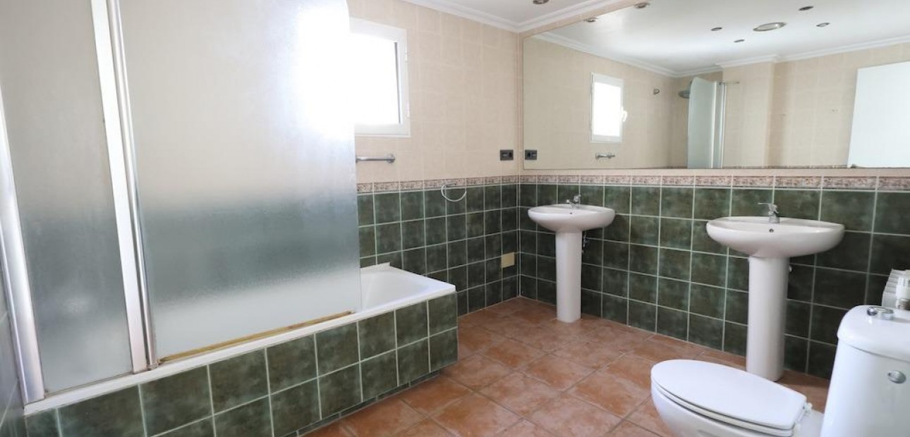 Herverkoop - Villa -
Orihuela Costa - Villamartín-Las Filipinas