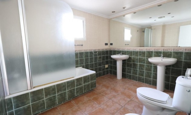 Herverkoop - Villa -
Orihuela Costa - Villamartín-Las Filipinas