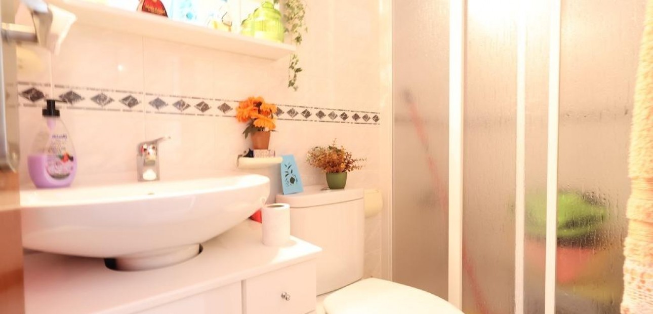 Herverkoop - Appartement / flat -
Torrevieja - La Mata pueblo