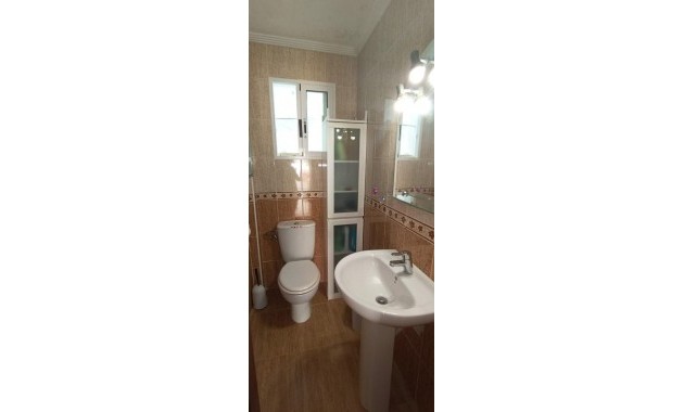 Venta - House -
Orihuela Costa