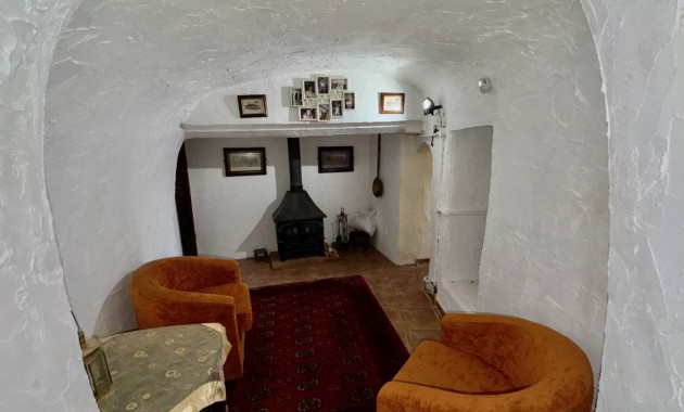 Herverkoop - Finca / Country Property -
Orihuela