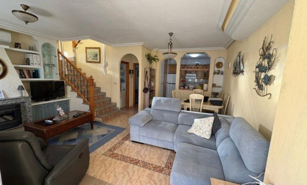 Sale - Terraced house -
Orihuela Costa - Villamartín-Las Filipinas